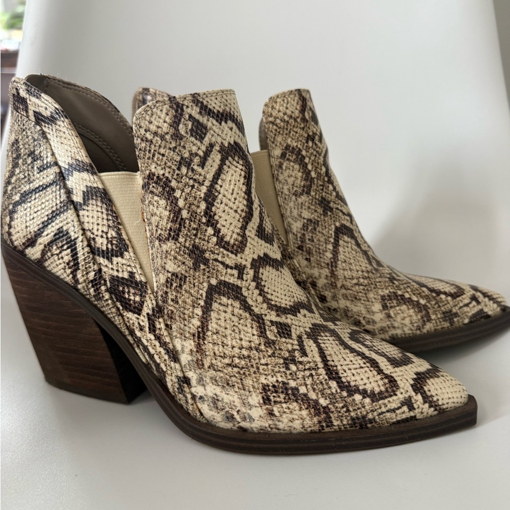 Vince Camuto Cream and Brown Snakeskin Ankle Boots